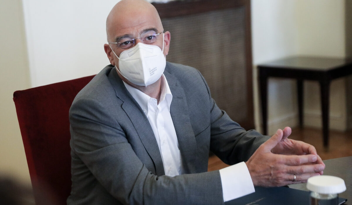 Το παρασκήνιο της δήλωσης Μπορέλ για τα Βαρώσια και ο ρόλος του Νίκου Δένδια