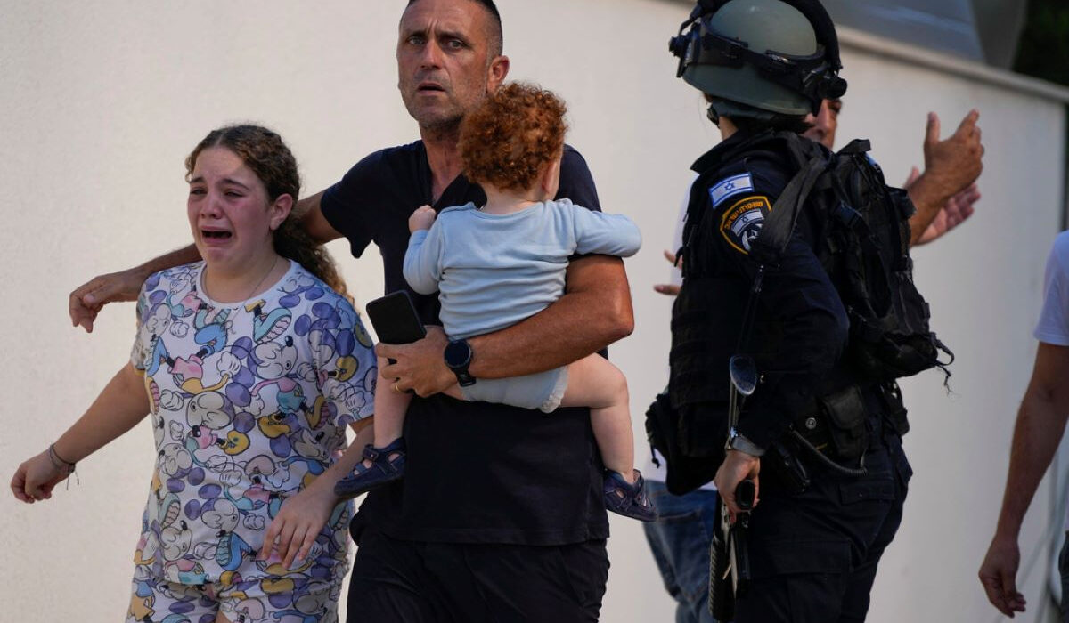 Σε πανικό οι Ισραηλινοί έποικοι στο Ασκελόν: «Πού είναι ο στρατός να μας βοηθήσει» (βίντεο)