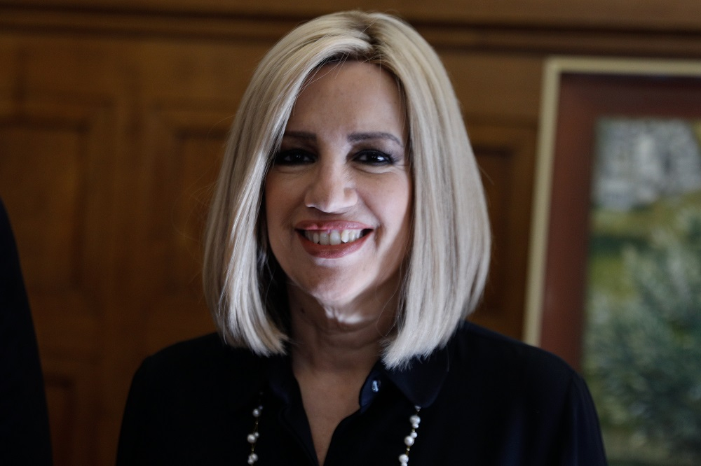 Γεννηματά: Να ενταχθούν οι οδοντίατροι σε όλα τα μέτρα στήριξης