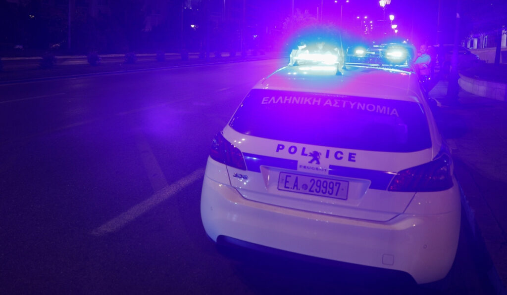 Συναγερμός στον Άλιμο: Ομάδα ανηλίκων μαχαίρωσε 14χρονο