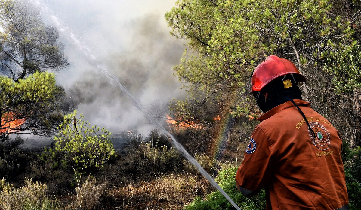 Περίεργη υπόθεση στο Λαύριο: Παραδόθηκε ο αντιδήμαρχος που φέρεται να έβαλε φωτιά