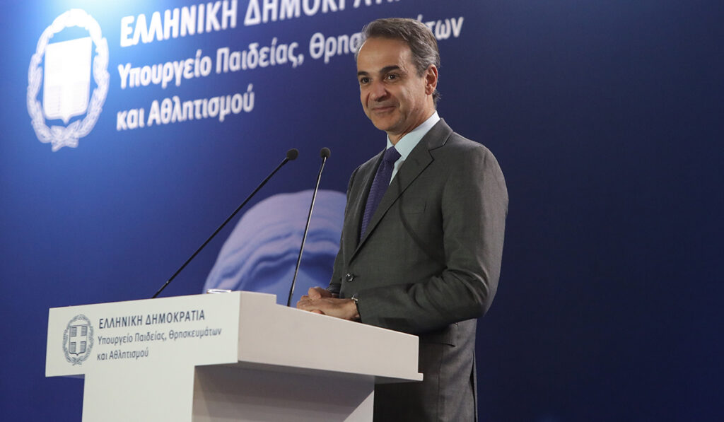 «Αμφίβολη έως πολύ δύσκολη» η επίσκεψη Μητσοτάκη στις ΗΠΑ λόγω της γρίπης Η1Ν1