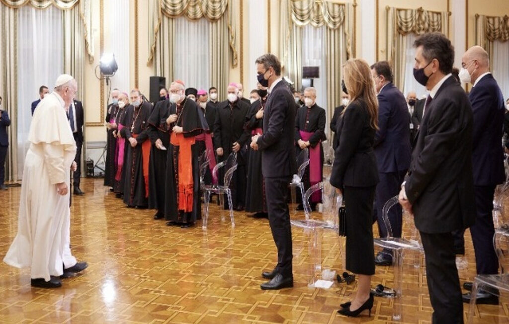 Συνάντηση Μητσοτάκη με Πάπα Φραγκίσκο – Τι συζήτησαν