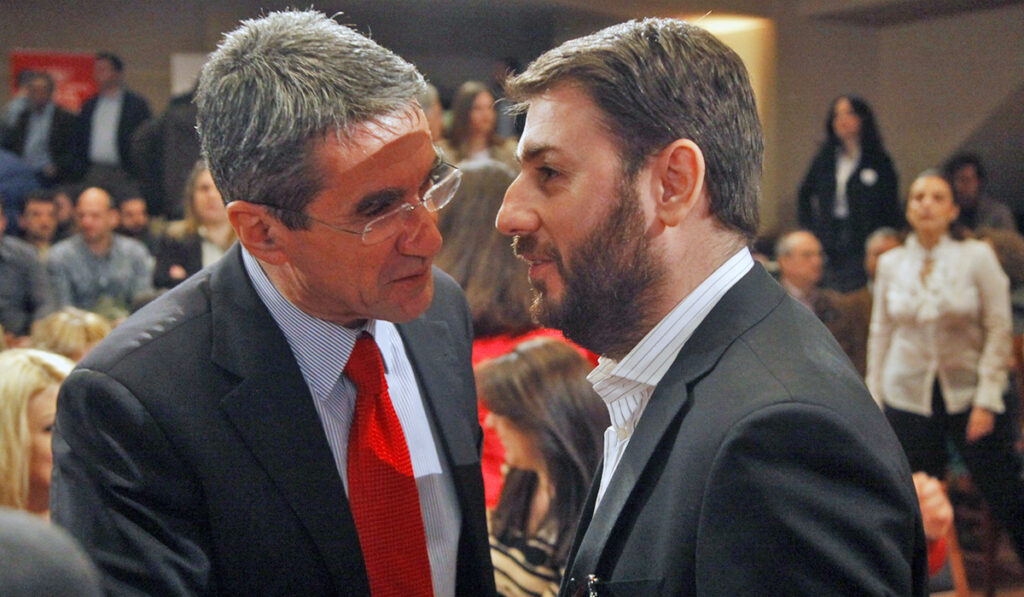 Για χάρη του… Λοβέρδου έγινε η «επισύνδεση» στον Ανδρουλάκη;