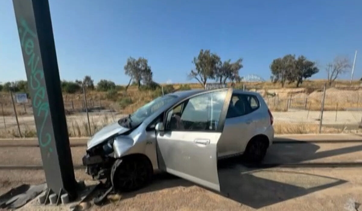 Νεκρή 27χρονη σε τροχαίο προς τη λεωφόρο Ποσειδώνος – Προσέκρουσε σε κολόνα