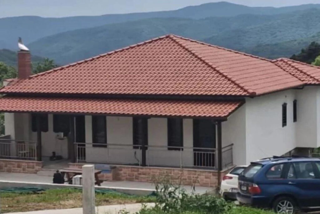 Γυναικοκτονία στη Χαλκιδική: Έτρεχε να γλιτώσει η 39χρονη – Νέα στοιχεία για το όπλο