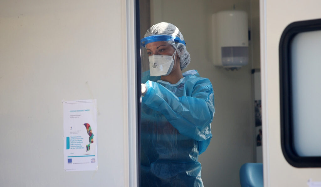 Κορονοϊός: Πού γίνονται δωρεάν rapid test την Τετάρτη