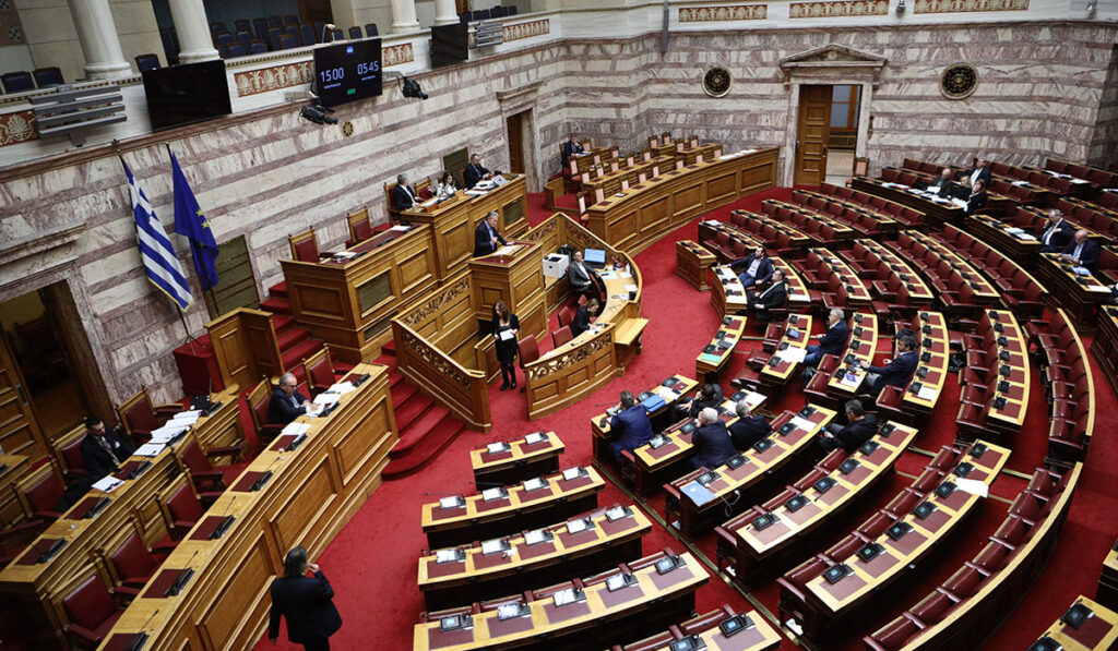 Ψηφίζεται σήμερα το τελευταίο νομοσχέδιο του 2023 – Ποια είναι τα τρία νέα που θα έρθουν με τον νέο χρόνο