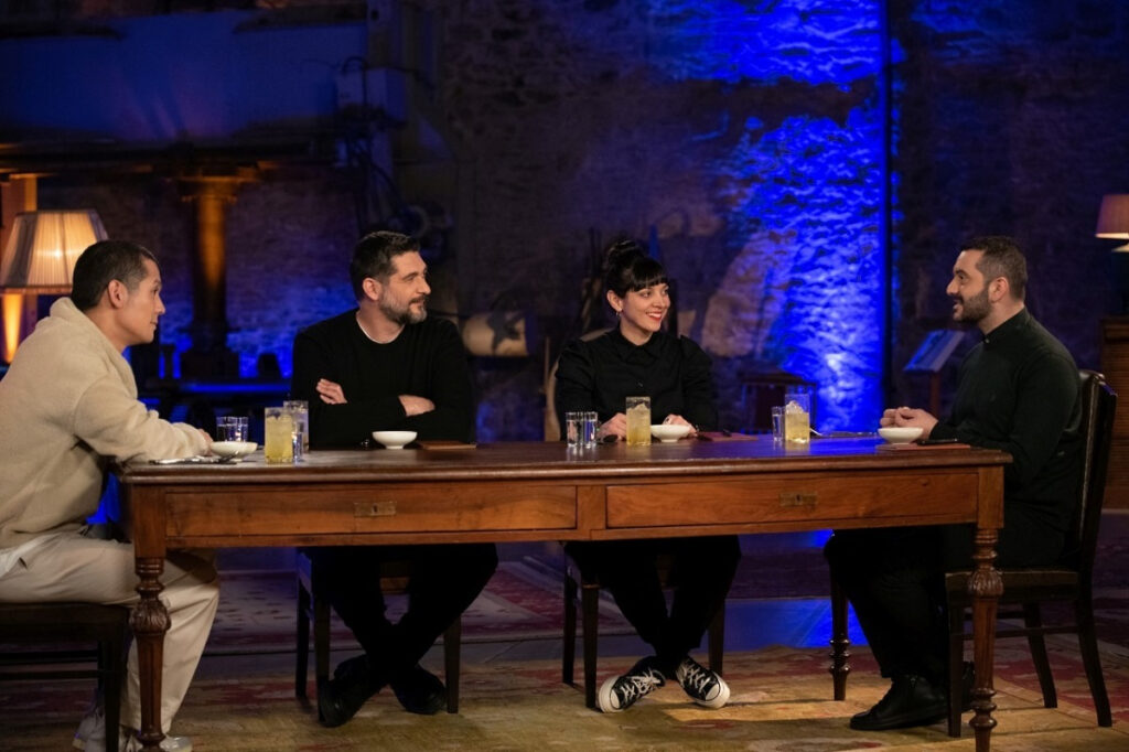 MasterChef 2023: Ομαδική με τρεις «εισβολείς» – Σε ποια ομάδα θα τους δούμε