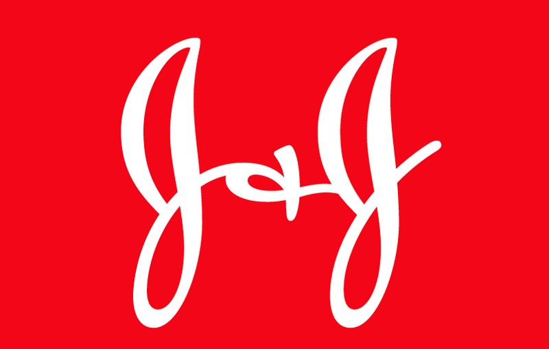 Johnson & Johnson: Αποσύρει ταλκ για μωρά
