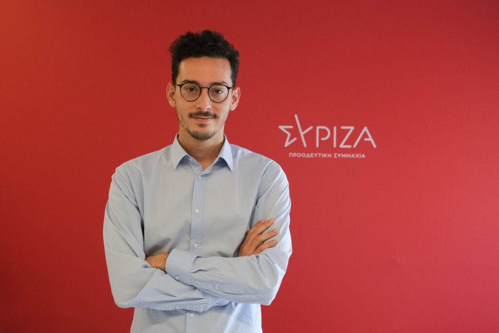 Στέργιος Καλπάκης: «Χέρι – χέρι με τον Καρατζαφέρη»