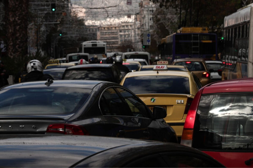 Η κίνηση τώρα στους δρόμους της Αθήνας – Δείτε χάρτες με τα τελευταία δεδομένα