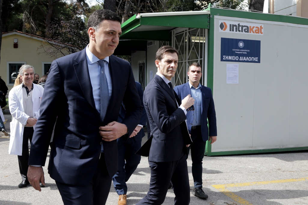 Κορονοϊός: Μήνυση Κικίλια σε εφημερίδα για fake news