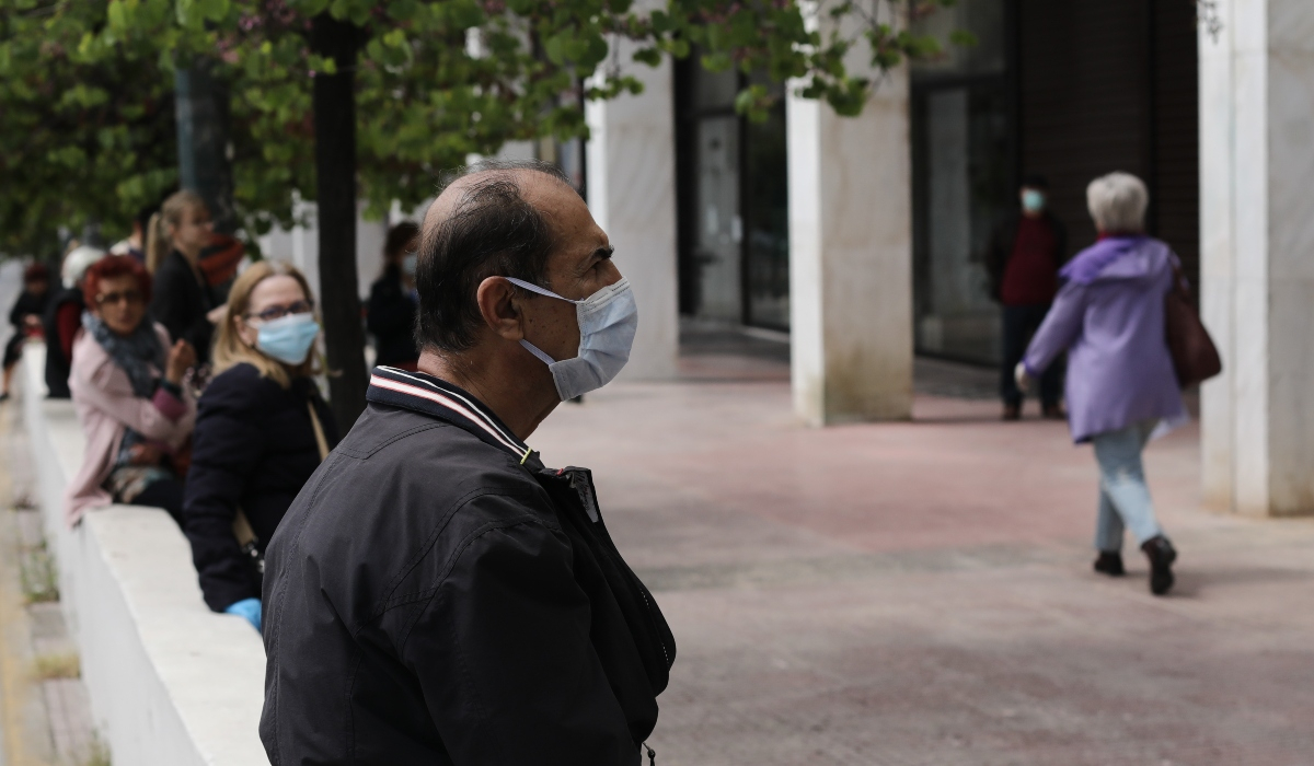 Ασφαλιστικό: Προεκλογικές ασκήσεις με εισφορές και συντάξεις