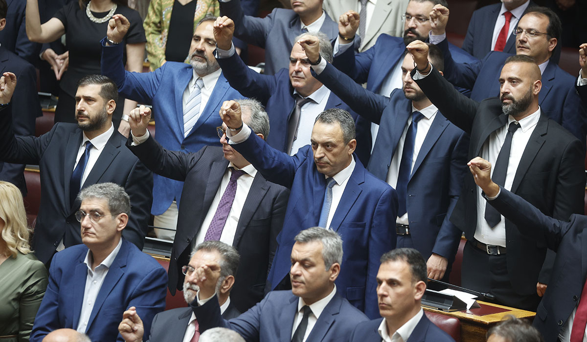 Η πιο «εκρηκτική» Βουλή της Μεταπολίτευσης – Κόντρες και μέτωπα με το «καλημέρα»