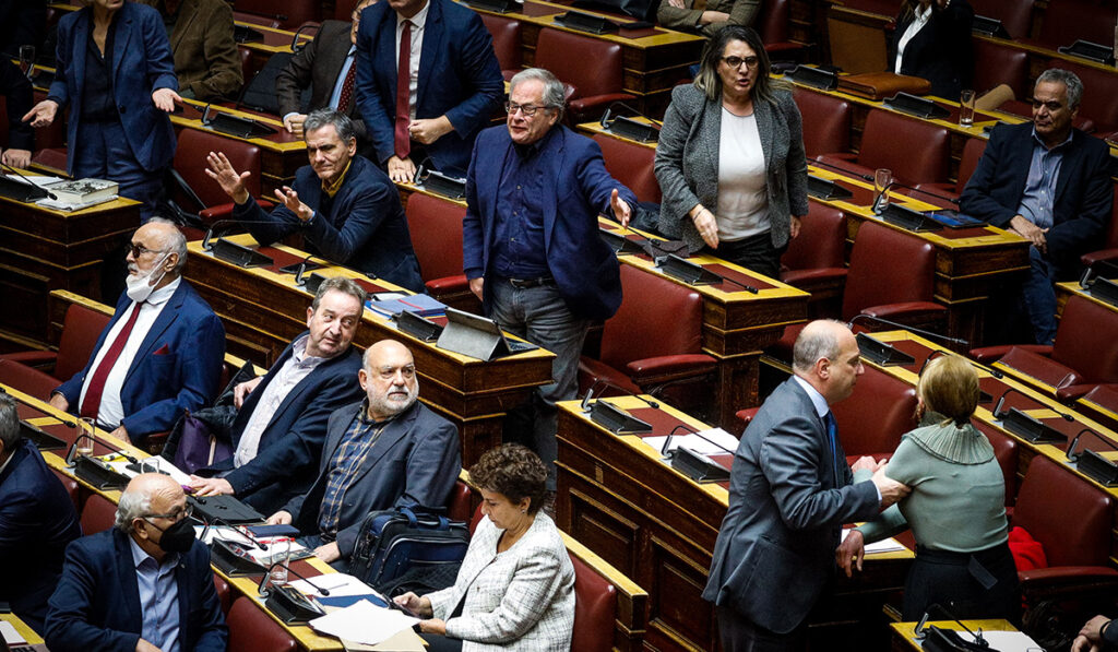 Τι λένε Πιπιλή και Αβραμάκης για το χθεσινό μεταξύ τους επεισόδιο στη Βουλή