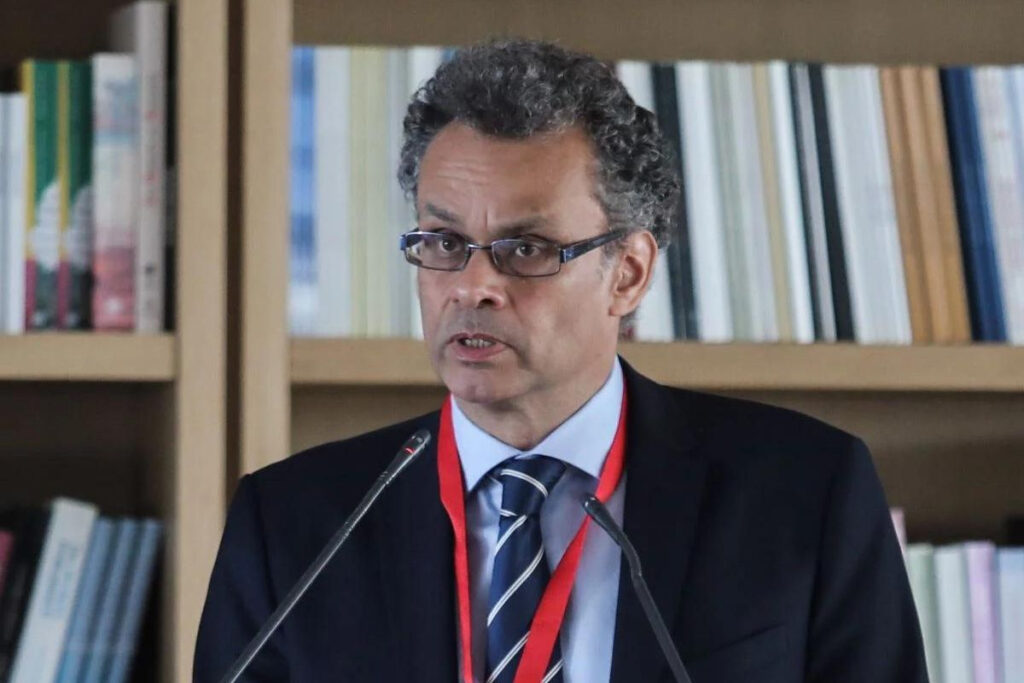 Ο διάλογος Κοντιάδη – Μανιτάκη για την παραίτηση Μητσοτάκη και το Σύνταγμα