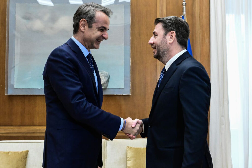 Κατέρρευσε το αφήγημα του Μαξίμου – Από τον «πράσινο ΣΥΡΙΖΑ» στον «σοβαρό Νίκο»