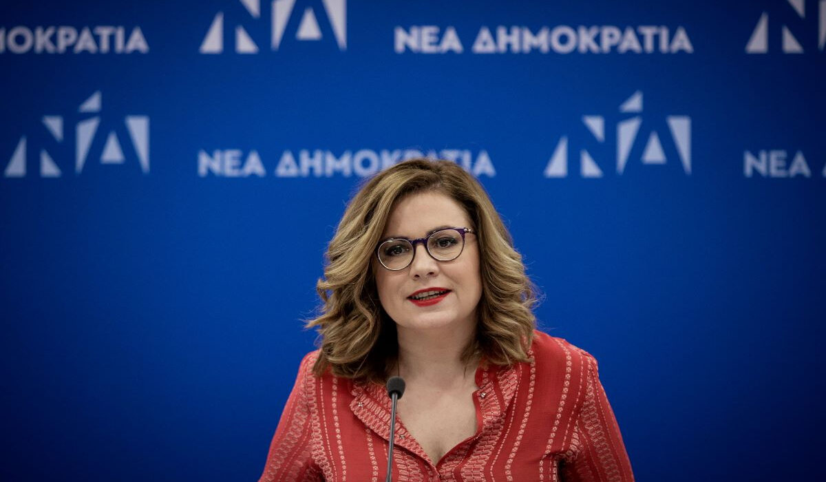 Μαρία Σπυράκη: Ρίχνει την ευθύνη στον συνεργάτη της  – Πλήρωσε 21.000 ευρώ
