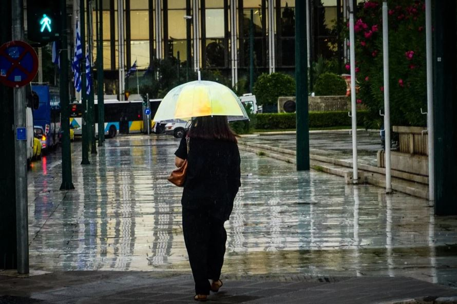 Κακοκαίρια Bettina: «112» σε Μακεδονία, Θεσσαλονίκη, Πάτρα, Κυκλάδες και Βόρειο Αιγαίο