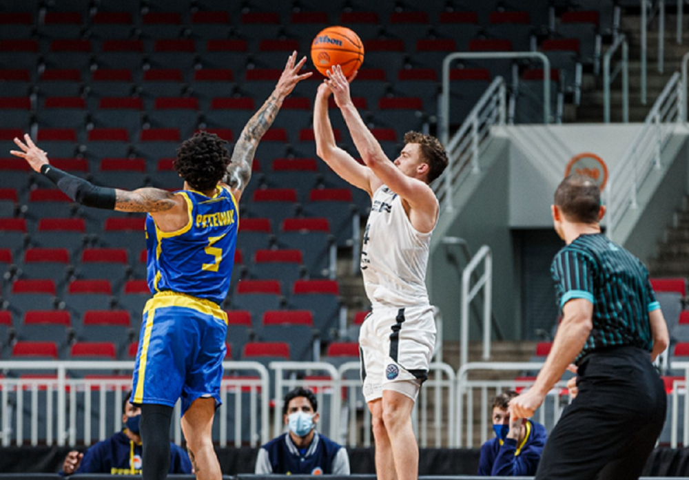 Ρίγα – Περιστέρι 60-57: Αποκλεισμός από το BCL με τρίποντο στην εκπνοή (vid)