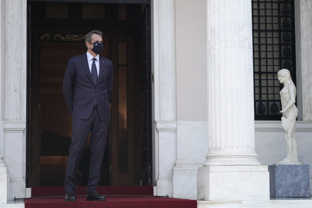 Αγωνία στην Αθήνα μην πιάσουν φωτιά τα Βαλκάνια από την σπίθα στην Ουκρανία