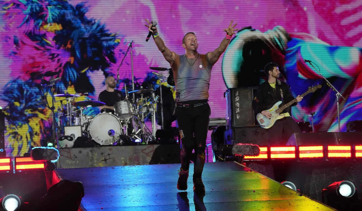Coldplay: Απόψε η πρώτη συναυλία τους στο ΟΑΚΑ – Όλα όσα θα δούμε