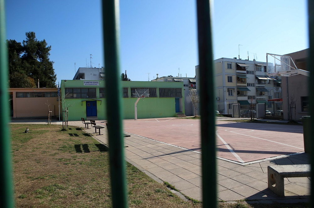 Κλειστά σχολεία: 1,8 εκατ. μαθητές σε ψηφιακές τάξεις