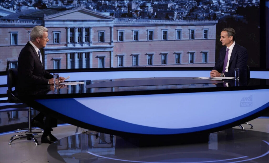 Η ασύμμετρη νέα θεωρία του Κυριάκου: «Υπεύθυνη» η Μελόνι, «Άκρα Αριστερά» ο Κασσελάκης