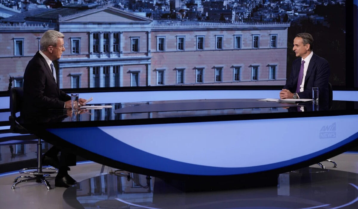 Η ασύμμετρη νέα θεωρία του Κυριάκου: «Υπεύθυνη» η Μελόνι, «Άκρα Αριστερά» ο Κασσελάκης