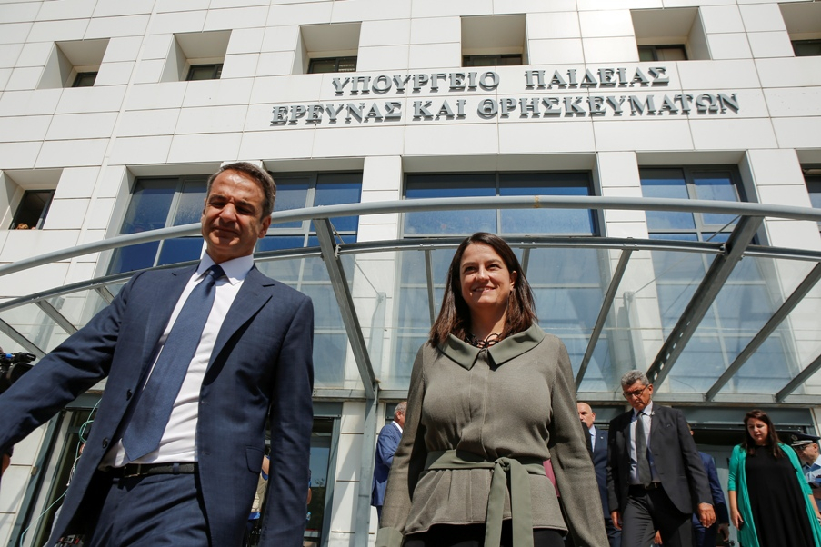 Κεραμέως για άσυλο: Με τηλεφώνημα πολίτη η παρέμβαση της αστυνομίας