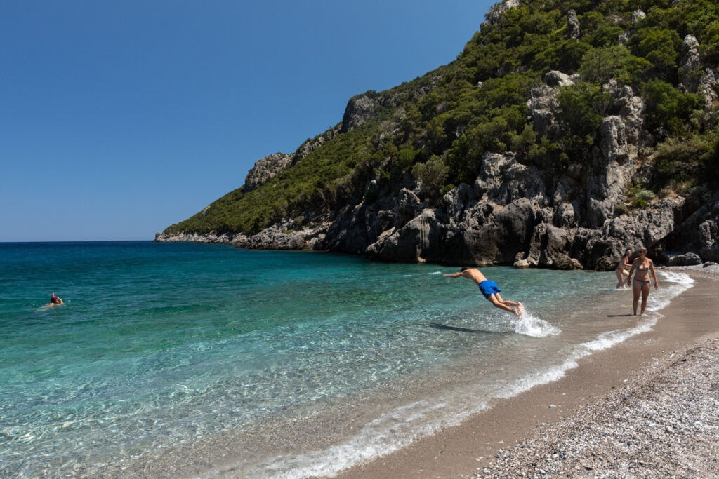 Σάκης Αρναούτογλου: Έντονο θερμό κύμα προ των πυλών – Νέα πρόγνωση