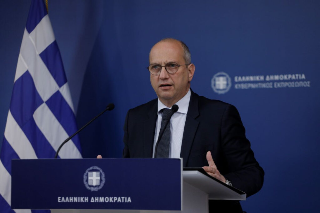 Οικονόμου: Μηδενική η αξία των υποσχέσεων Τσίπρα
