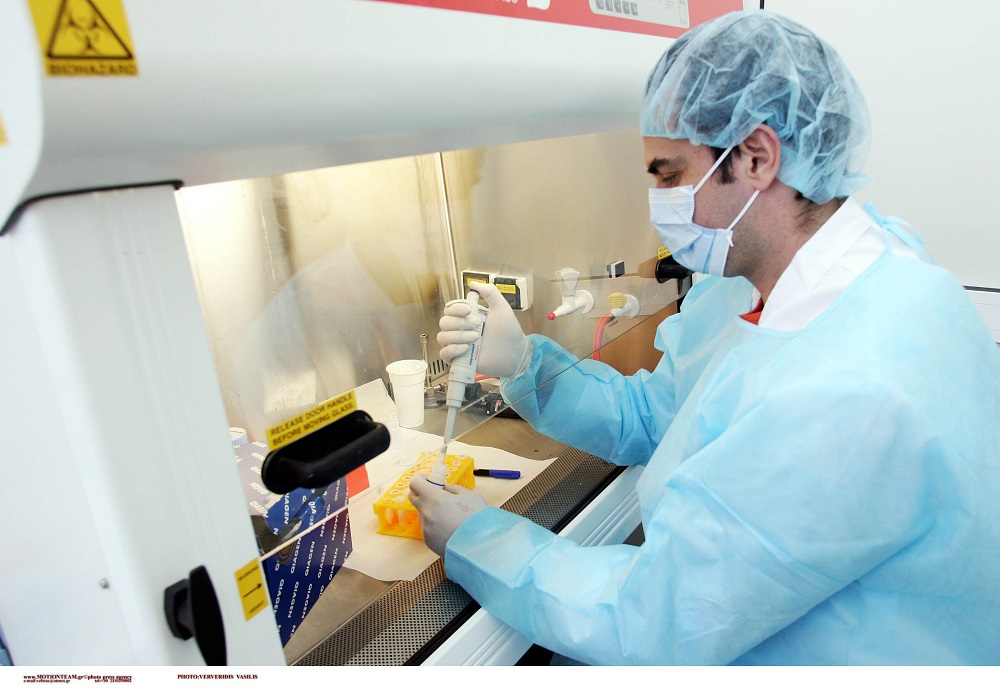 Κορονοϊός – Βρετανία: Σκεύασμα για το HIV δοκιμάζεται ως φάρμακο