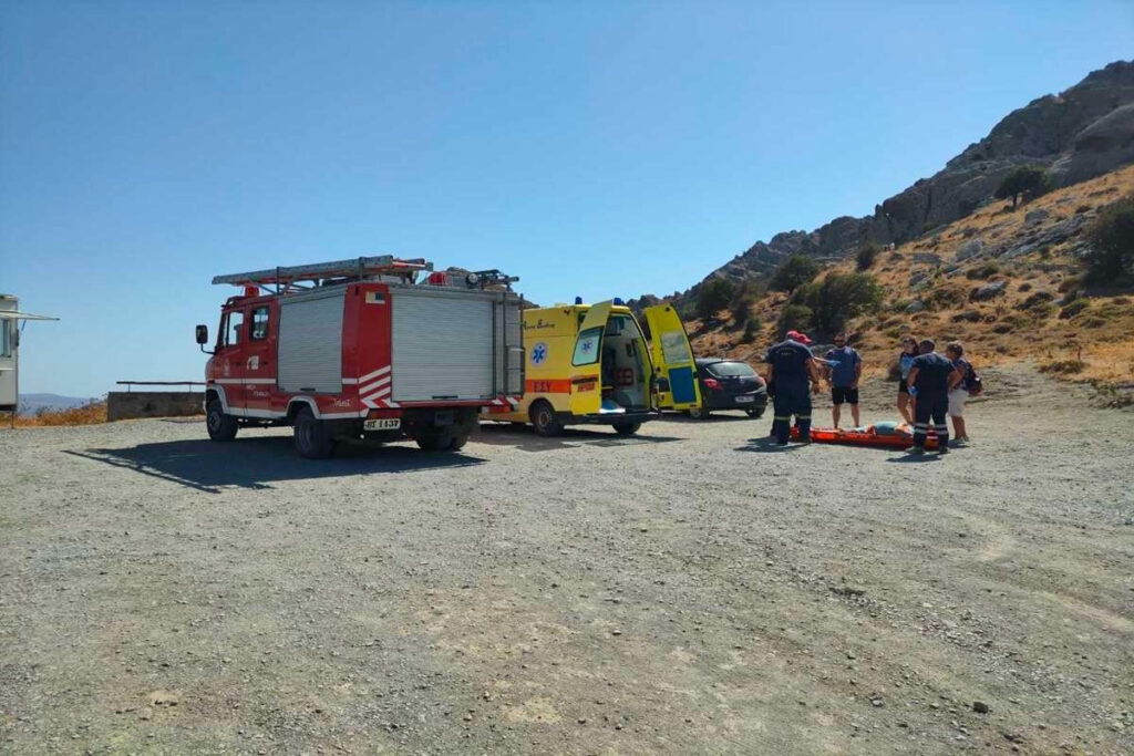 Λήμνος: Διάσωση 72χρονου τουρίστα από τη Σουηδία (Φωτογραφίες)