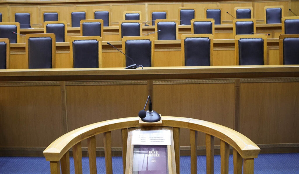 Αποχή των δικηγόρων στις 28/2 – Για τα δύο χρόνια από την τραγωδία των Τεμπών