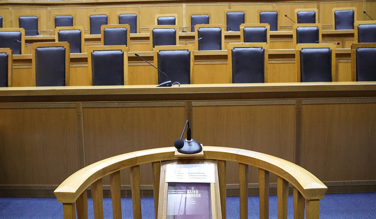 Αποχή των δικηγόρων στις 28/2 – Για τα δύο χρόνια από την τραγωδία των Τεμπών