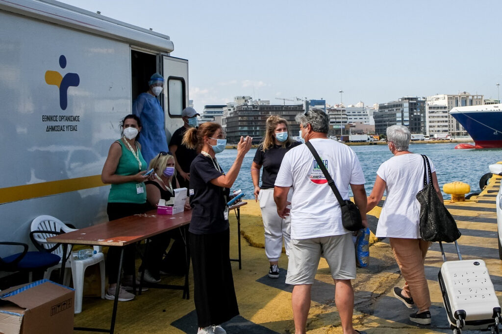 Κρούσματα σήμερα 12/7: Τρεις τουριστικοί προορισμοί σε τροχιά ανόδου