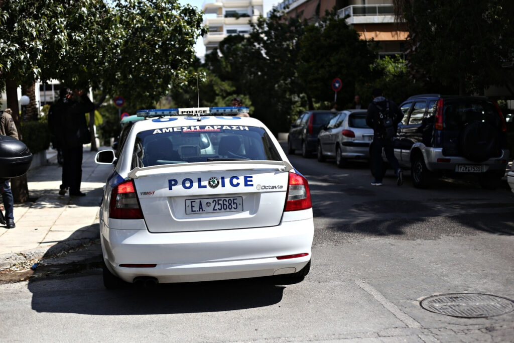 Μαφιόζικη ενέδρα στο Παλαιό Φάληρο: Πυροβόλησαν εξ επαφής τον επιχειρηματία