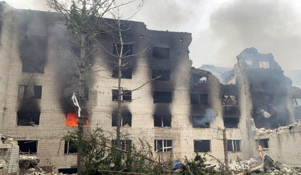 Κραυγή αγωνίας από ομογενείς στην Ουκρανία: Ακούμε αεροπλάνα και δεν ξέρουμε αν θα πετύχουν το σπίτι μας