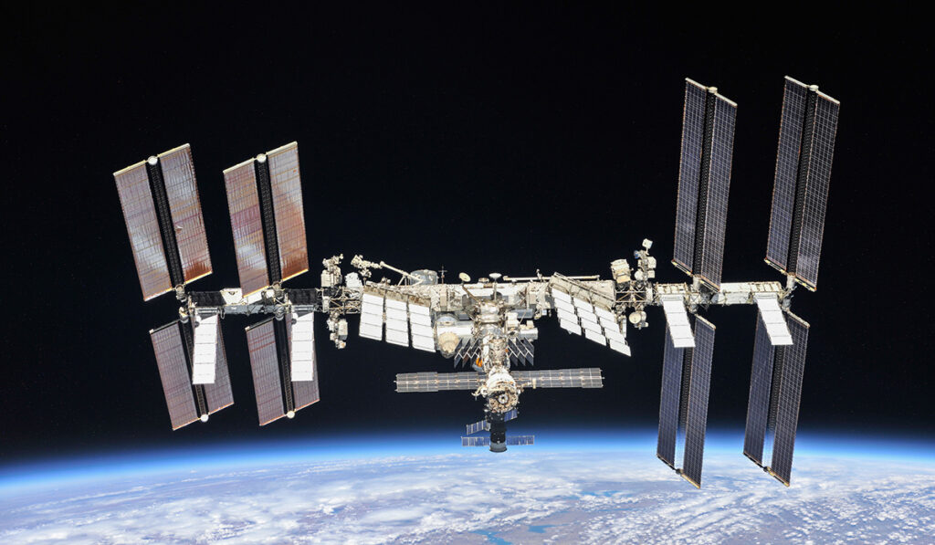 Roscosmos: Κυβερνοεπίθεση κατά των ρωσικών δορυφόρων θα αποτελεί αιτία πολέμου