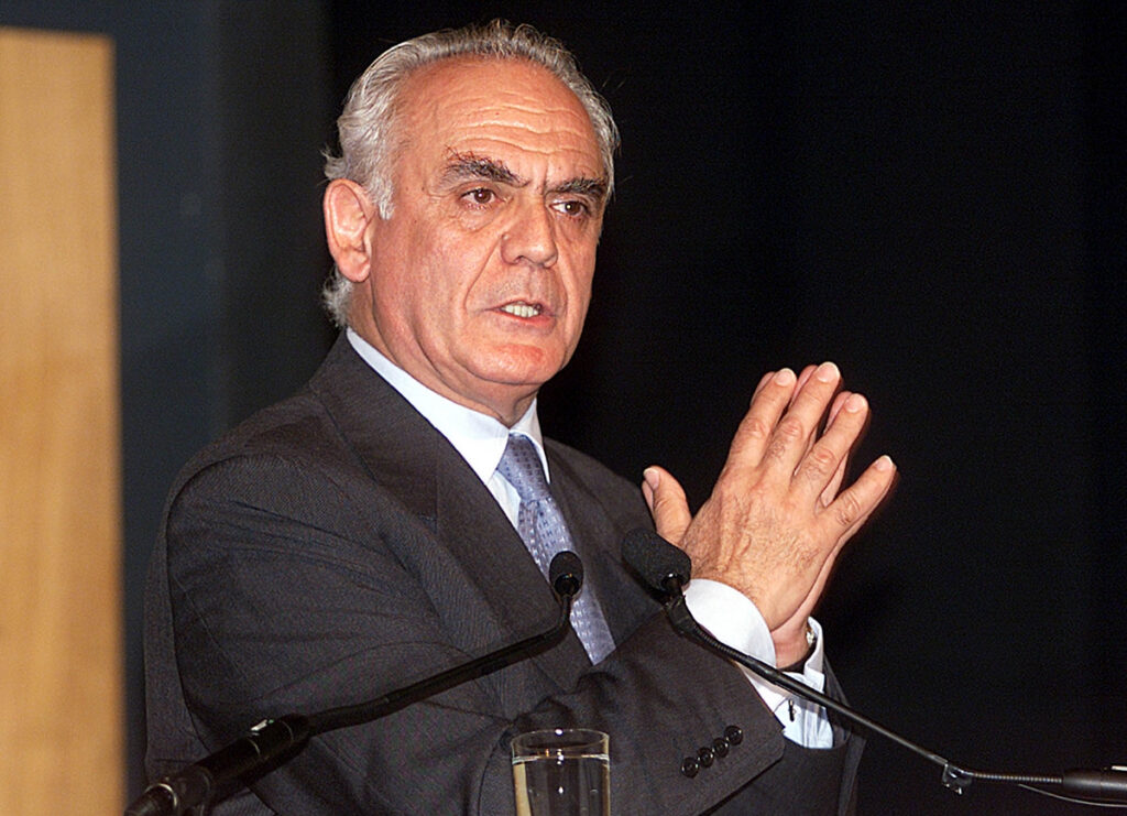 Ο Δήμος Βερύκιος γράφει για τον Άκη Τσοχατζόπουλο – Αποσπάσματα από το ανέκδοτο βιβλίο του