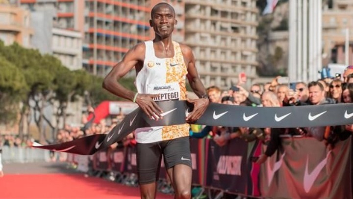 Monaco Run: Ο Τσεπτεγκέι κατέρριψε το παγκόσμιο ρεκόρ στα 5χλμ
