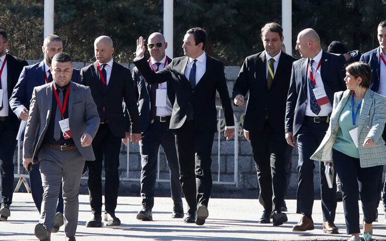 Βελιγράδι και Πρίστινα συμφώνησαν μετά από 12 ώρες συνομιλιών στην Οχρίδα