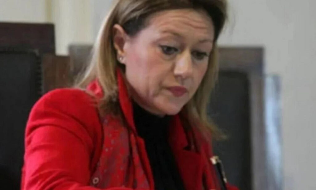 Υποκλοπές: Απαλλάχθηκε από τον πειθαρχικό έλεγχο η Εισαγγελέας Βασιλική Βλάχου – Ποιοι νέοι εισαγγελείς πηγαίνουν στην ΕΥΠ