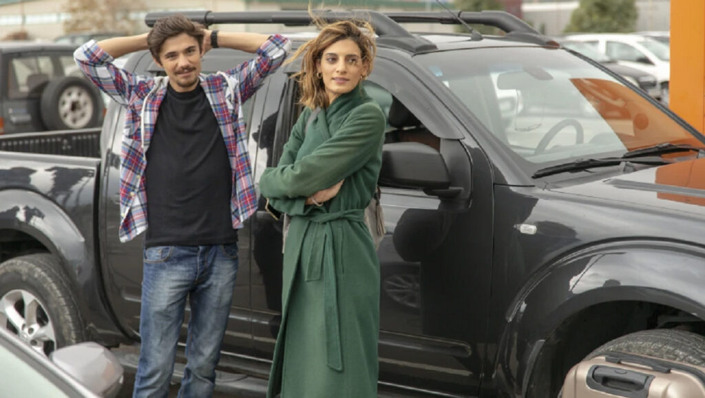 Σασμός: Ο Αστέρης βάφει τα χέρια του με αίμα