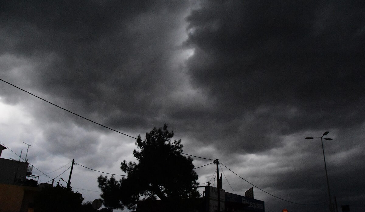 Έκτακτη προειδοποίηση Σάκη Αρναούτογλου για σήμερα: Προσοχή για ισχυρές καταιγίδες