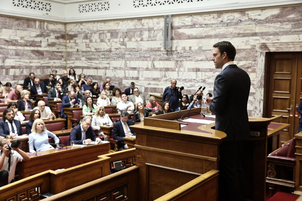 Ομόφυλα ζευγάρια: Ο γάμος φέρνει «οικογενειακούς καβγάδες» και πιθανά διαζύγια στον ΣΥΡΙΖΑ