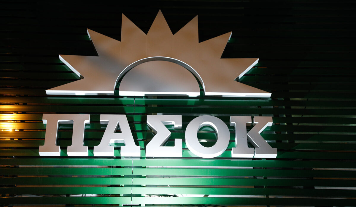 ΠΑΣΟΚ για εκλογικό νόμο: Μια αλλαγή του συνιστά ομολογία ήττας από τη ΝΔ