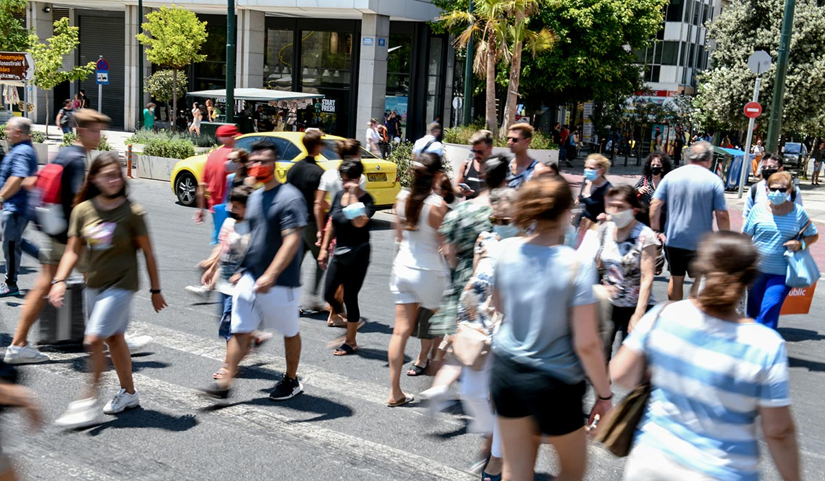 Αθηνά Λινού: Αρκετοί ανεμβολίαστοι νέοι θα νοσήσουν και θα πεθάνουν